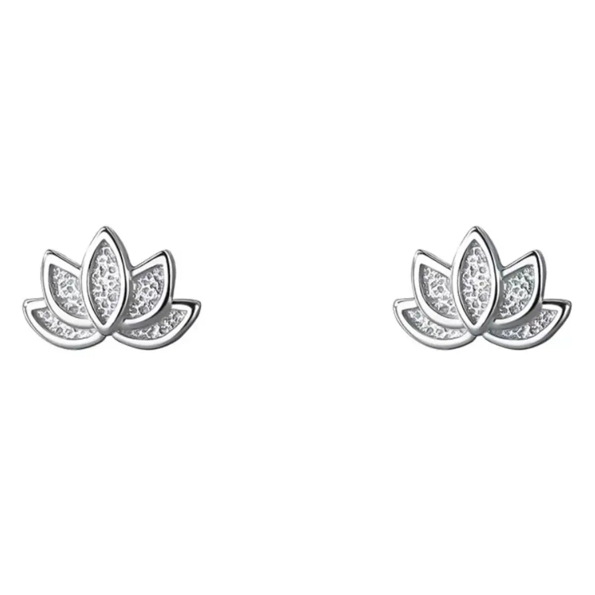Brincos Femininos de Prata 925 – Stud Flor de Lótus, Joia Delicada e Elegante