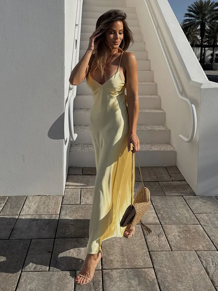 TRAFZA Vestido Feminino de Verão Amarelo em Cetim, Decote em V, Alças Finas, Elegante, Sem Mangas, Solto, Longo, 2025 Novo, para Festa e Férias