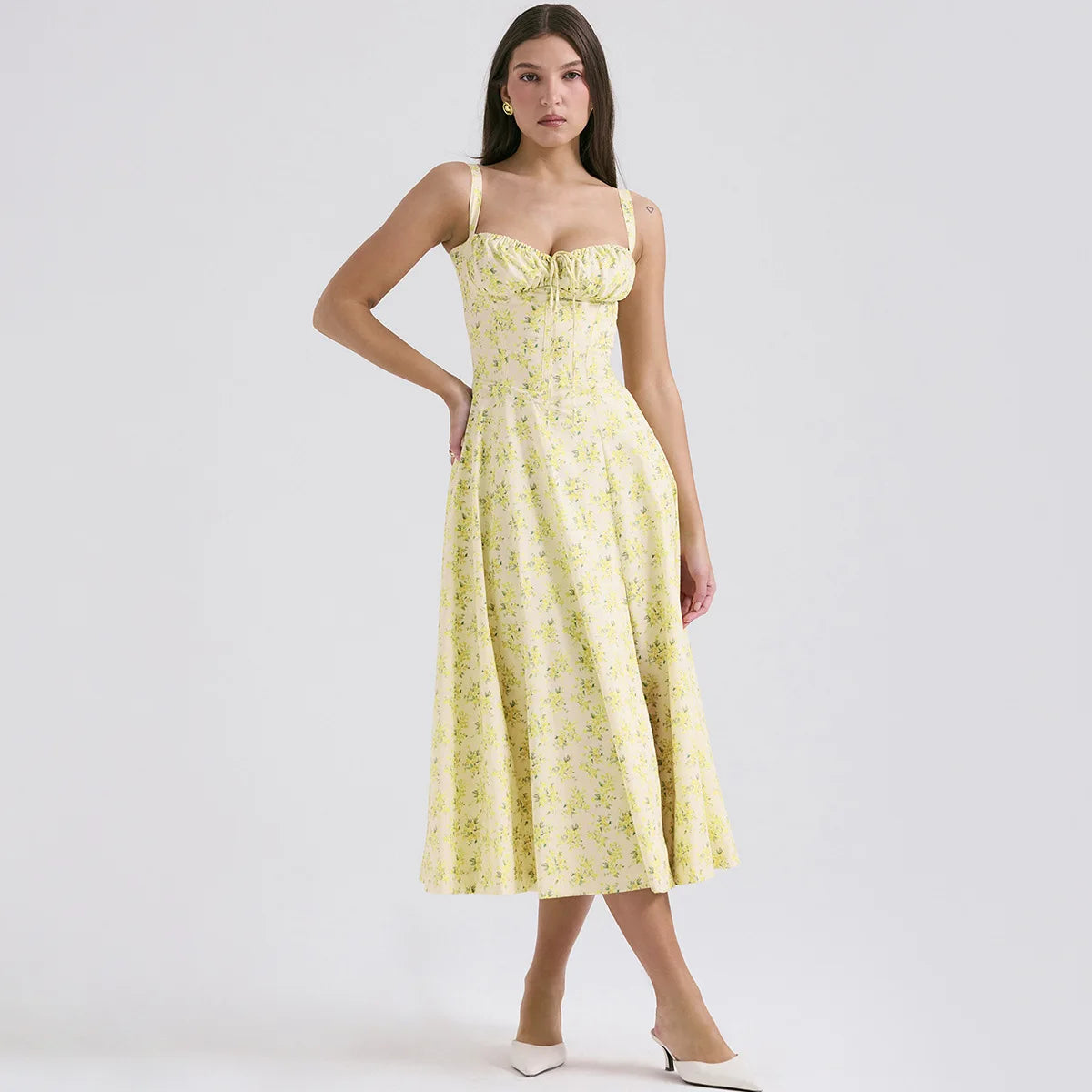 Vestido Feminino de Verão 2025 – Midi Elegante, Floral Amarelo, Alças Spaghetti, Ideal para Festa