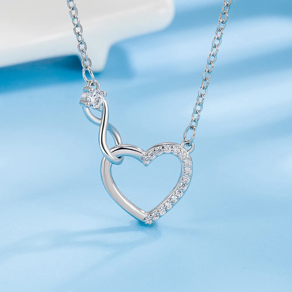 Colar Feminino Coração Duplo – Prata 925 com Zircônia, Presente de Luxo