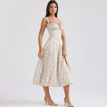 Vestido Feminino de Verão 2025 – Midi Elegante, Floral Amarelo, Alças Spaghetti, Ideal para Festa